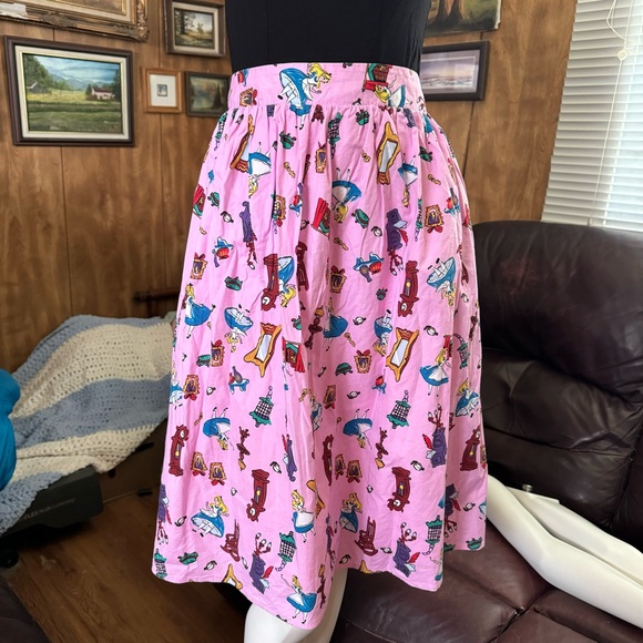 Disney Alice in Wonderland Skirt - Picture 2 of 5